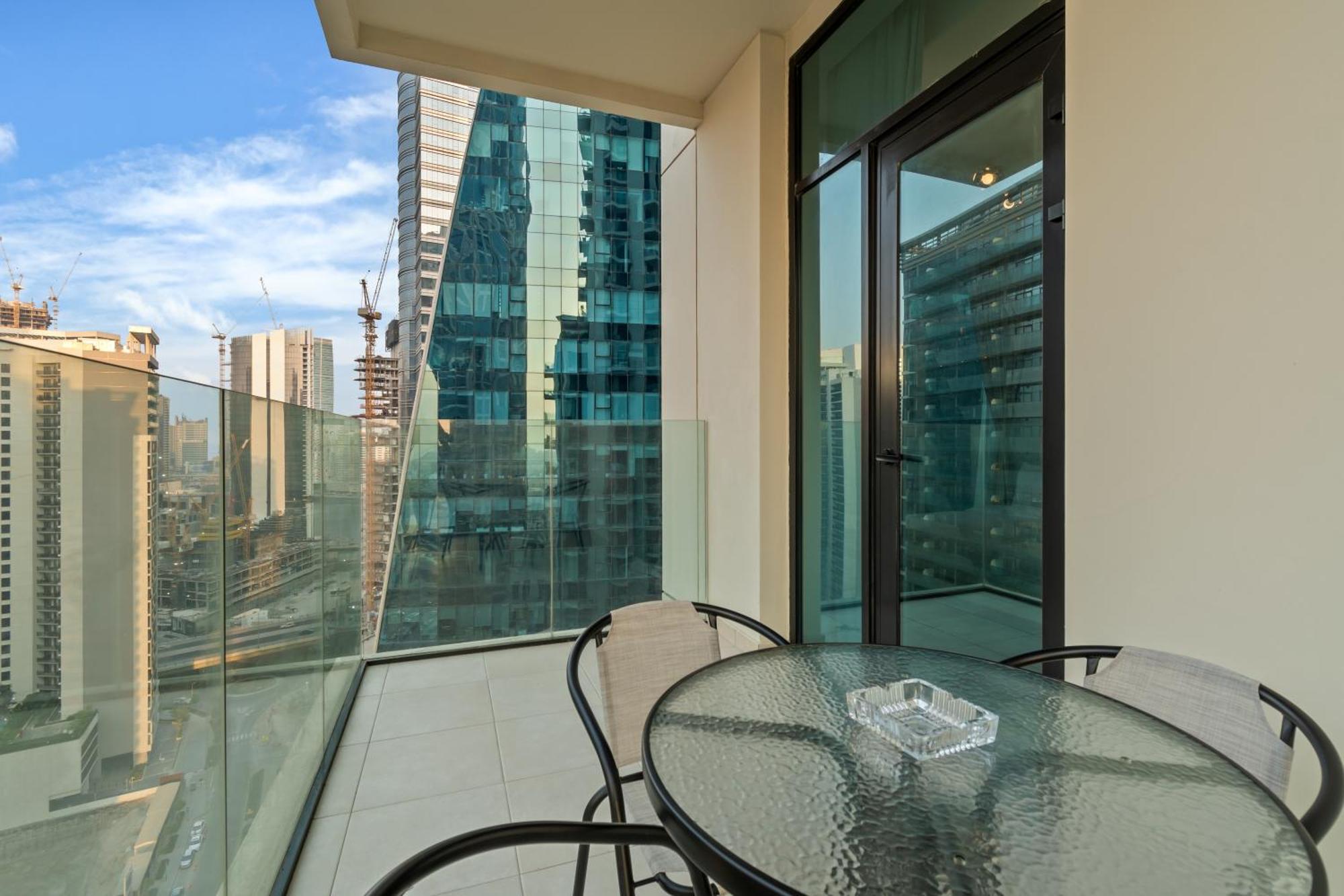 Modern In A Prime Location In Dubai! Apartment Dubai