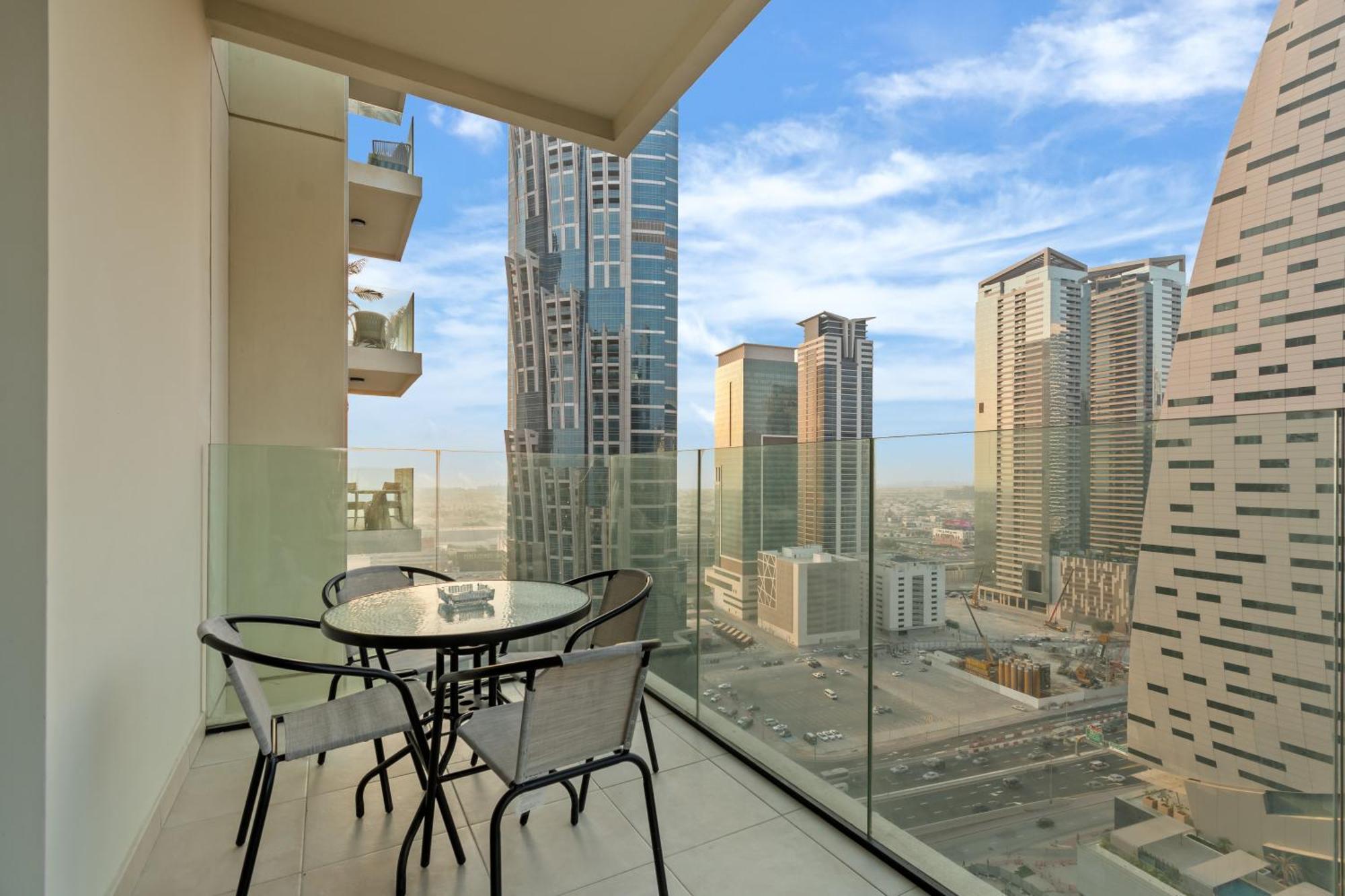 Apartment Modern In A Prime Location In Dubai! Dubai